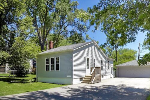 420 Lily Lane, Lakemoor, IL