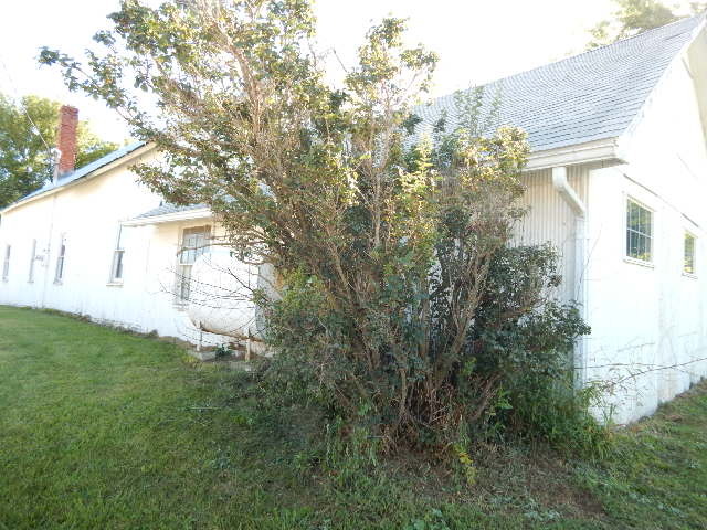 110 N LOCUST Street, Loda, IL