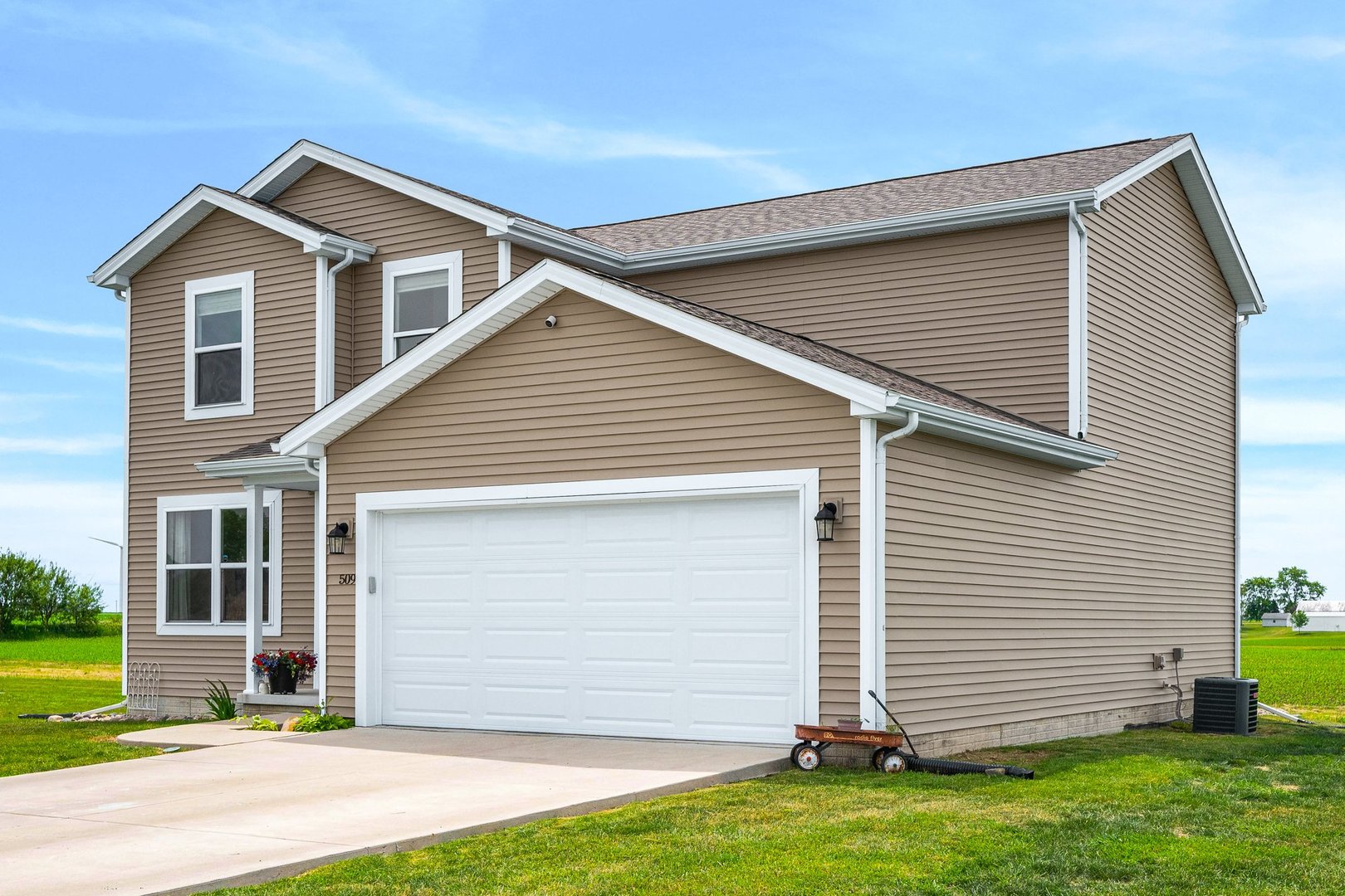 509 Maitland Drive, Carlock, IL