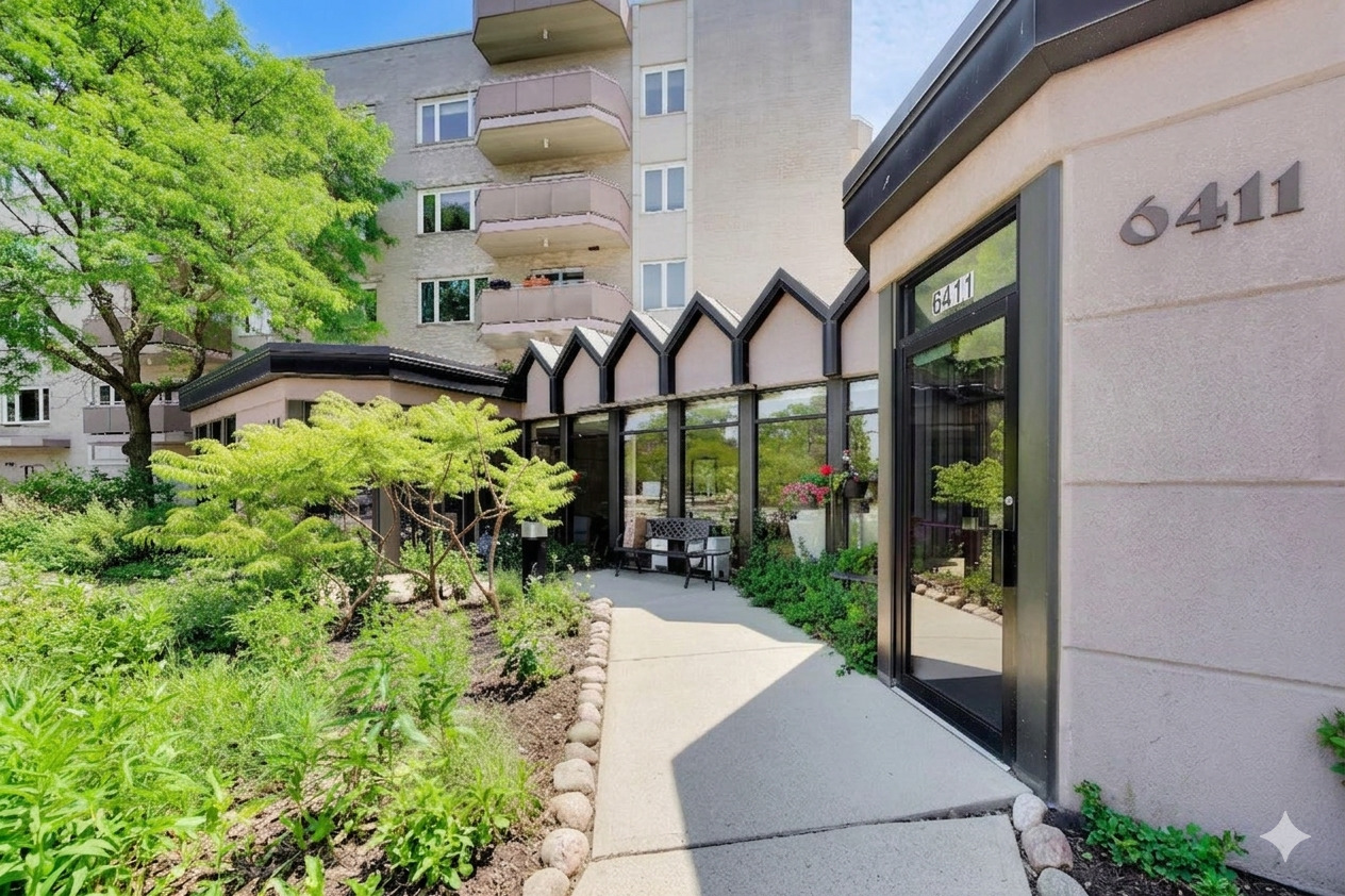 6411 Lincoln Avenue #303, Morton Grove, IL