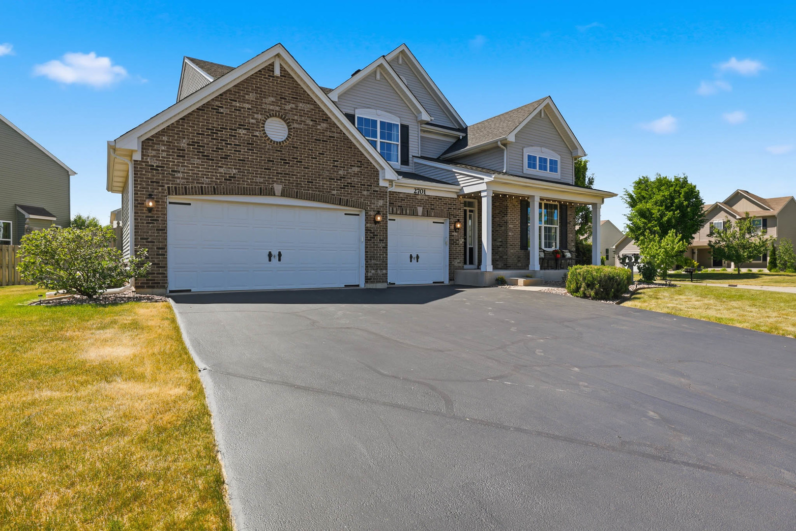 2701 Woodworth Avenue, Woodstock, IL