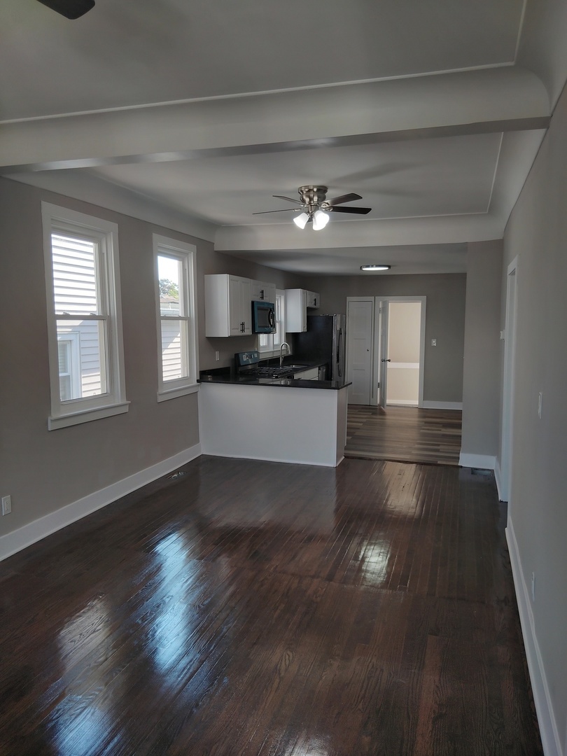 5806 S Talman Avenue, Chicago, IL