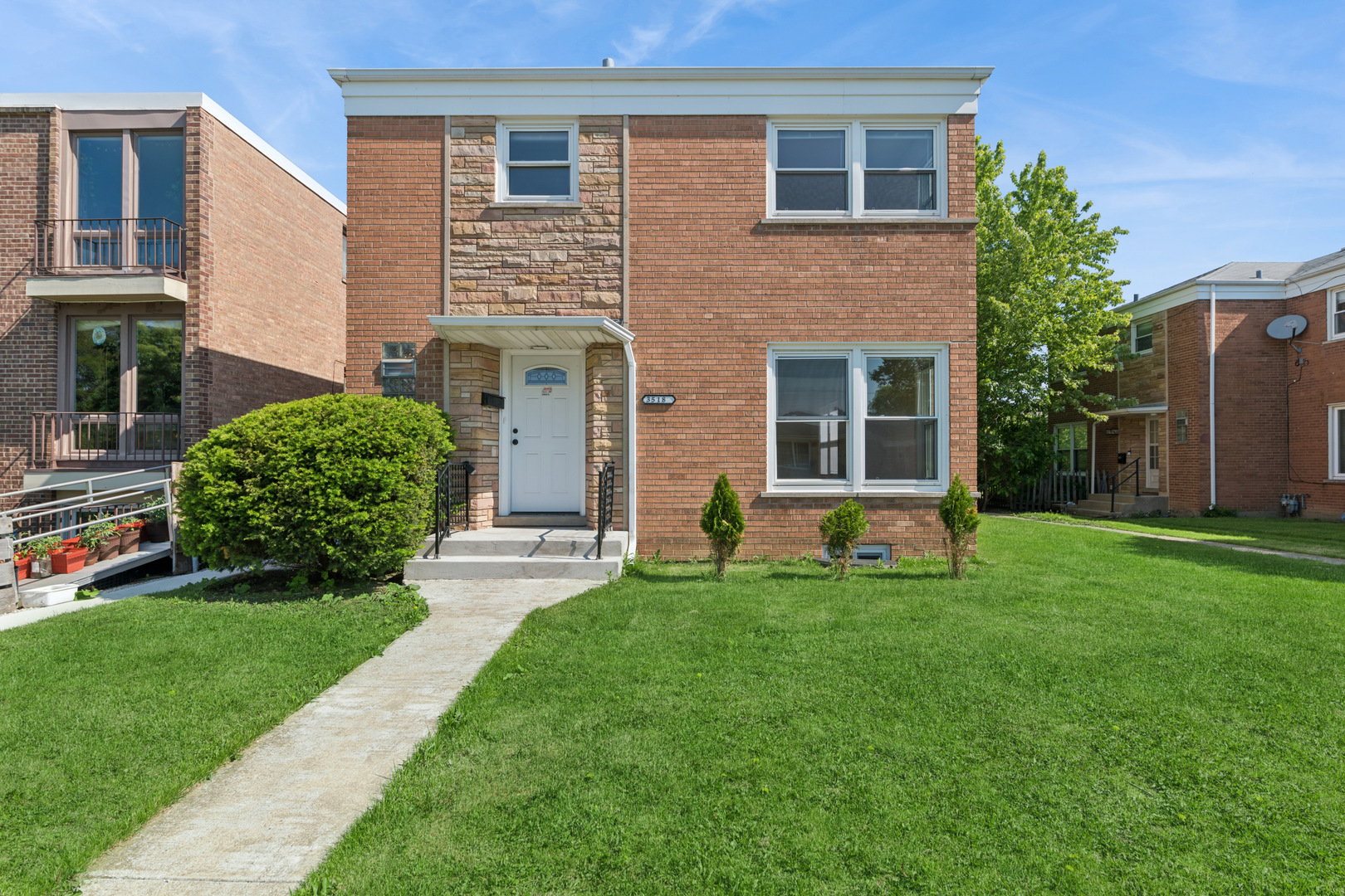3518 W Main Street, Skokie, IL