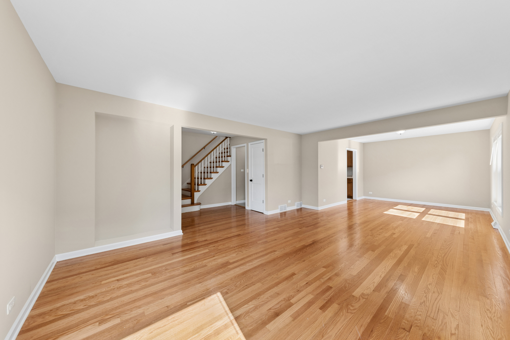 3518 W Main Street, Skokie, IL