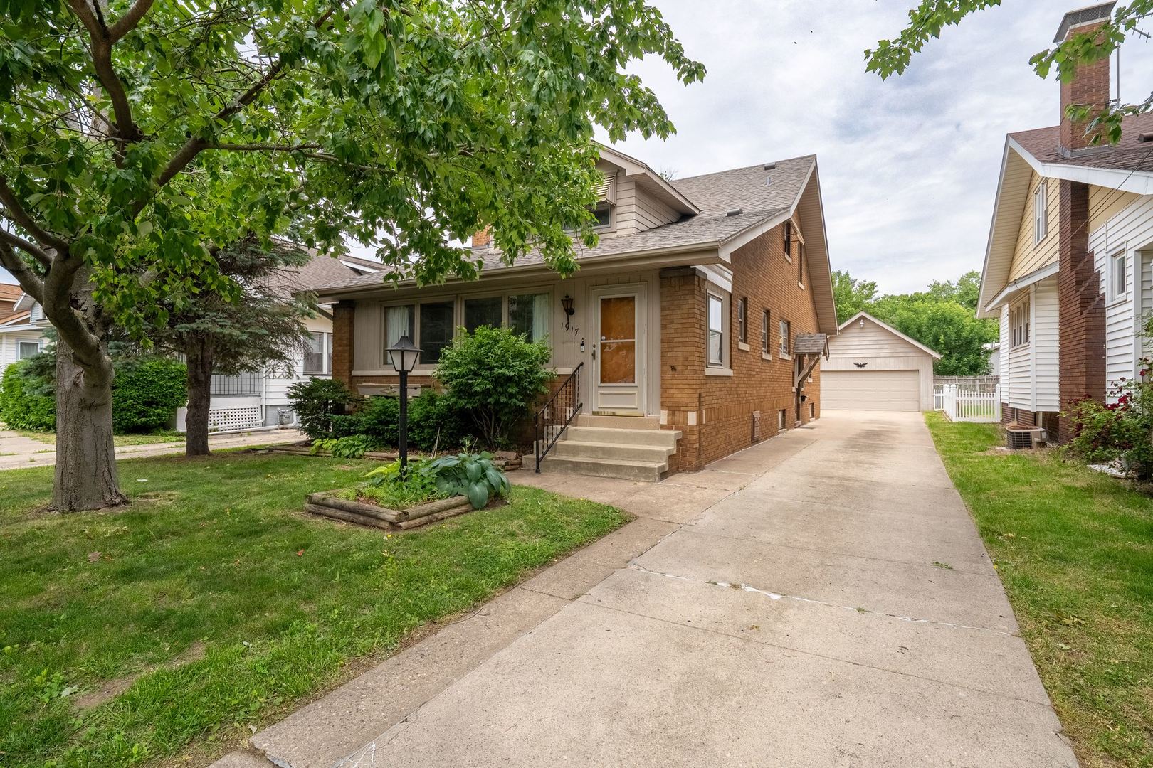 1917 W Callender Avenue, West Peoria, IL