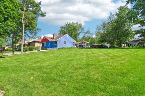 696 2nd Street, Crete, IL