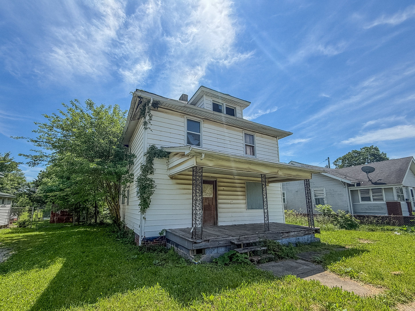 3 N State Street, Danville, IL
