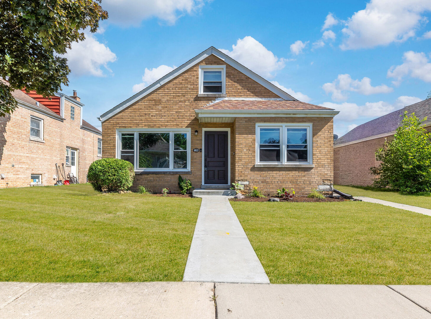 8022 42nd Street, Lyons, IL