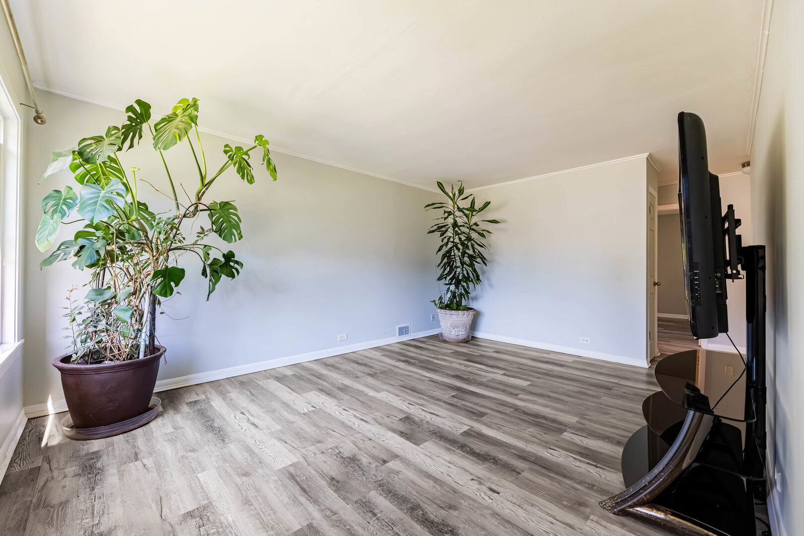 8022 42nd Street, Lyons, IL