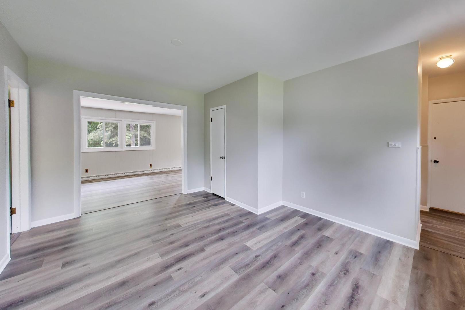 714 W Memorial Road, Bensenville, IL