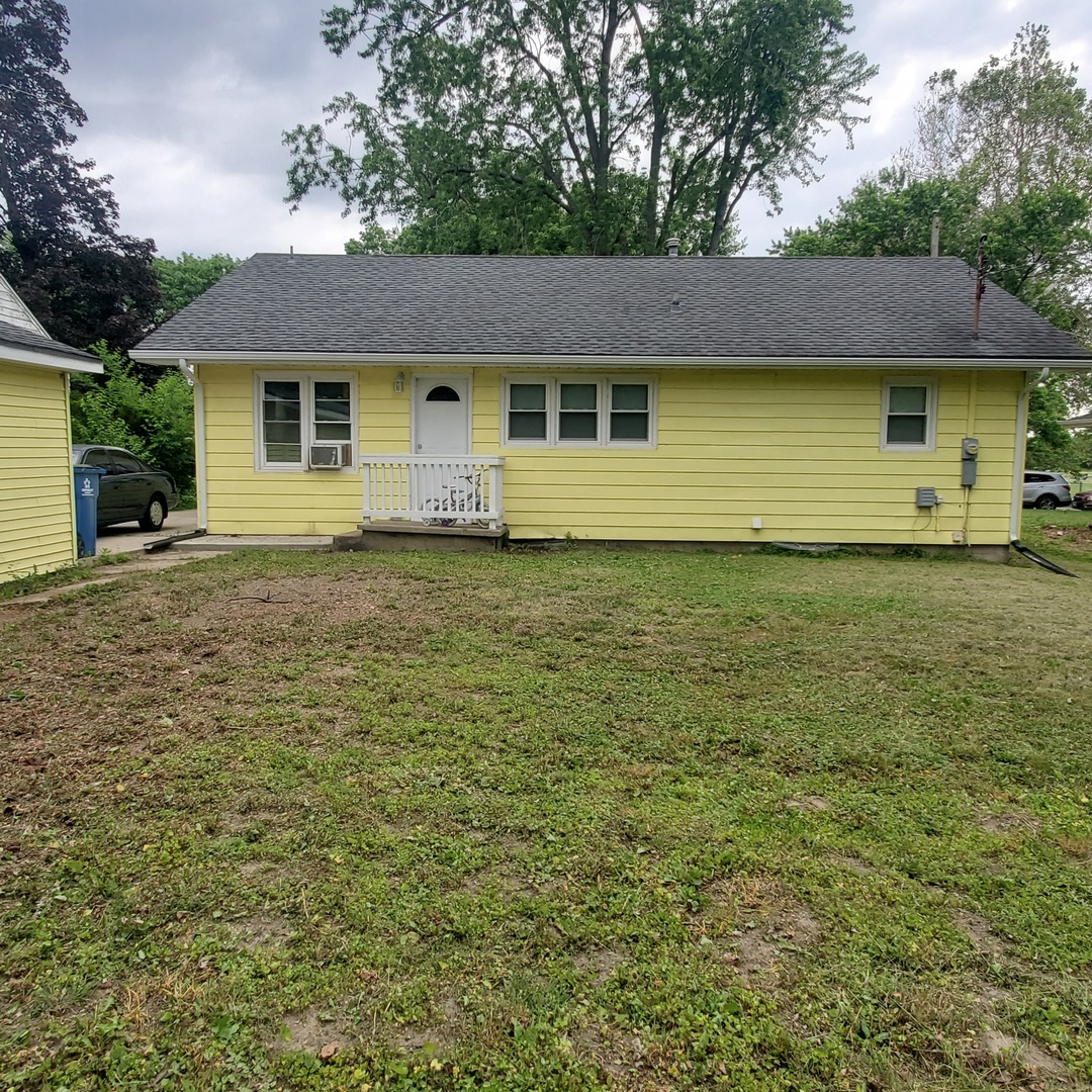 959 S Western Avenue, Watseka, IL