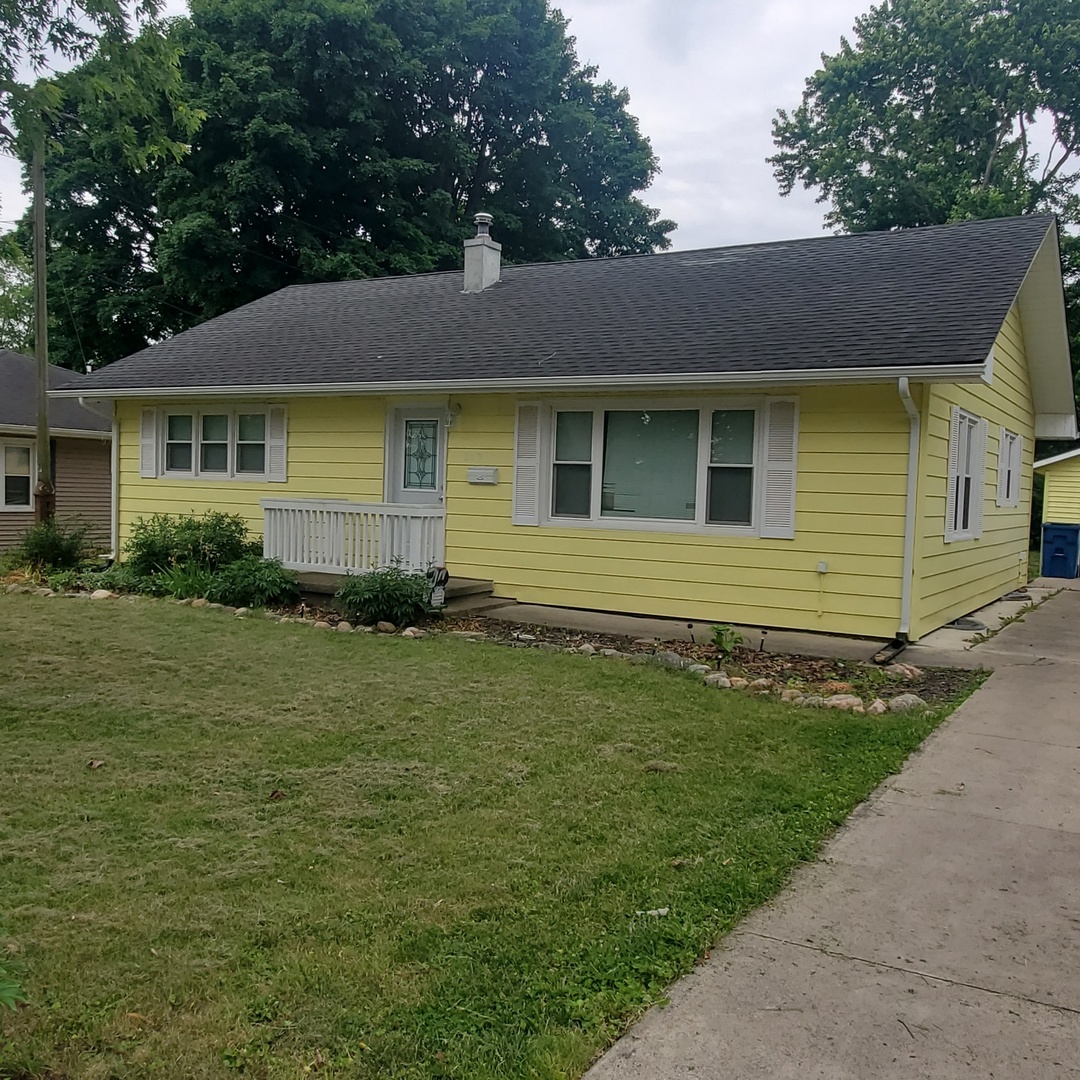 959 S Western Avenue, Watseka, IL