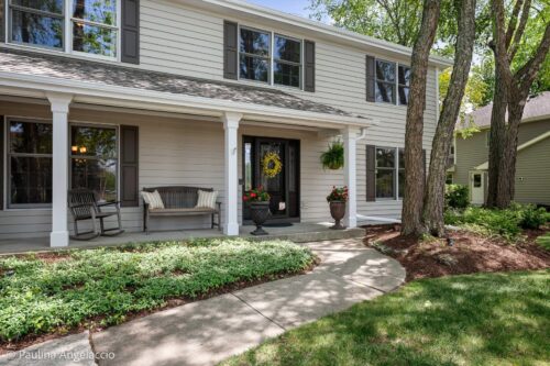 7300 Nighthawk Way, Cary, IL