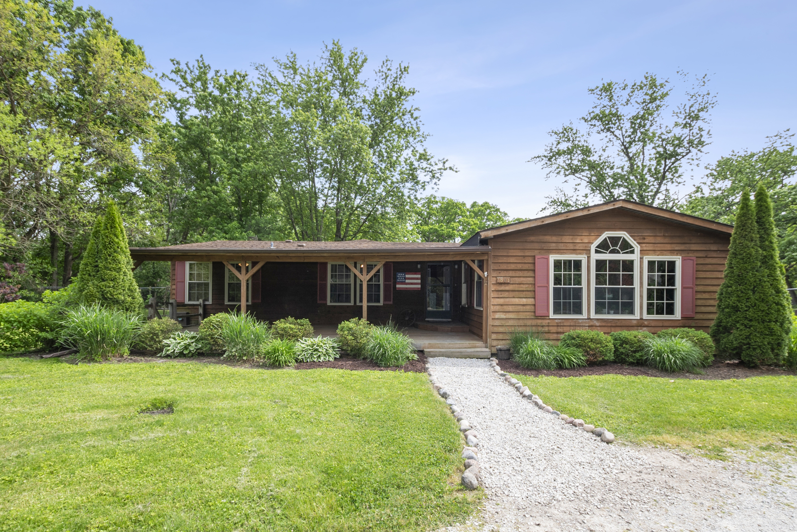 1801 Richton Road, Steger, IL