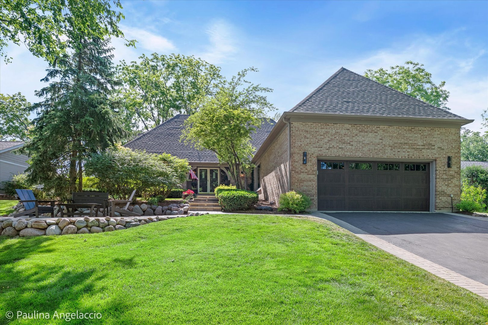 120 Hilltop Avenue, Barrington, IL