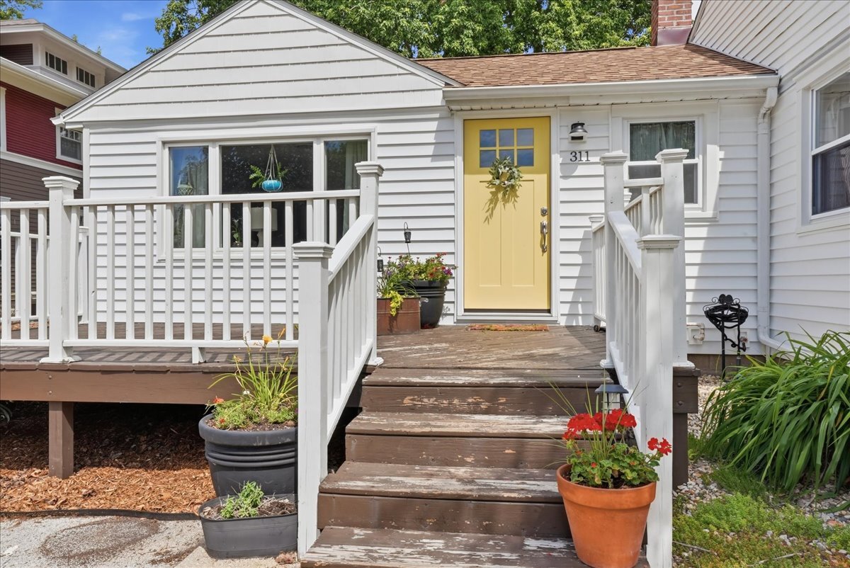 311 S 2nd Avenue, Chenoa, IL