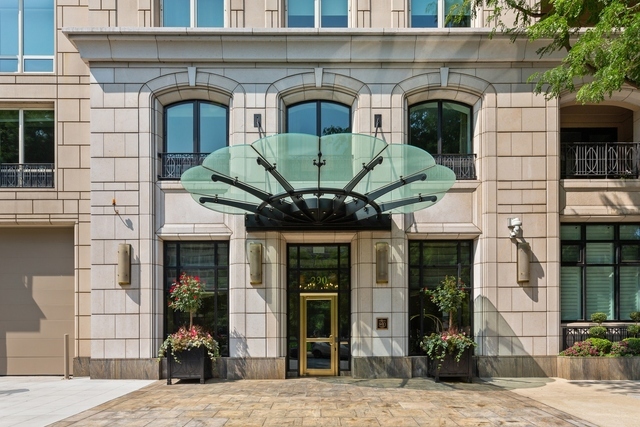 840 N LAKE SHORE Drive #401-402, Chicago, IL