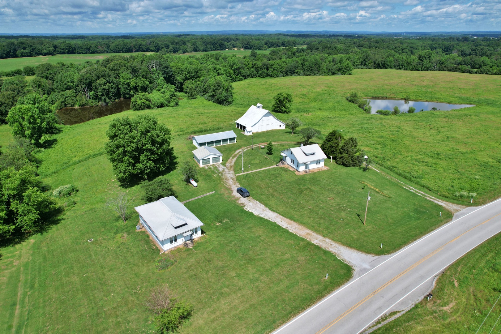 2919 Feather Trail Road, Olmsted, IL