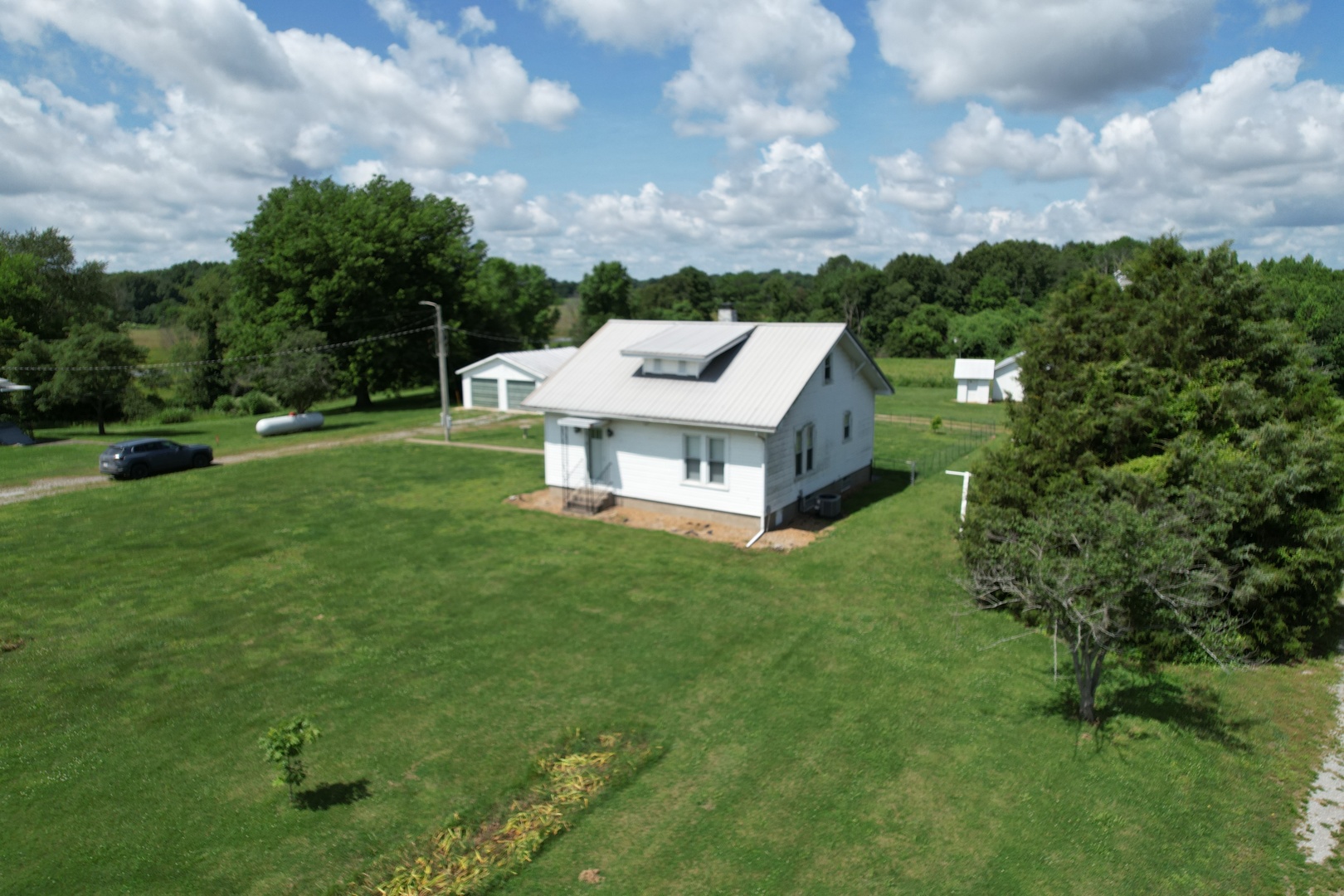 2919 Feather Trail Road, Olmsted, IL