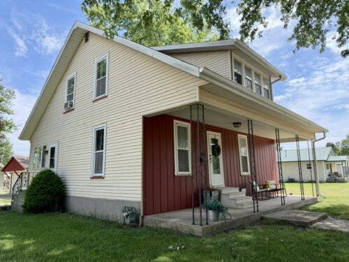109 4th Avenue, Mendota, IL