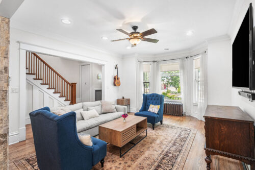 4949 W Winona Street, Chicago, IL