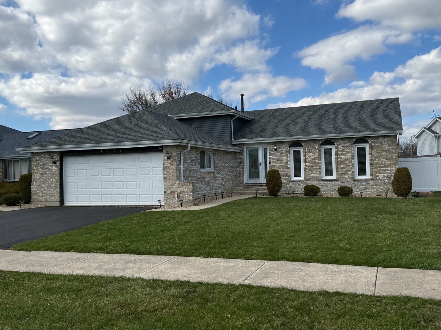 4412 Bretz Drive, Richton Park, IL