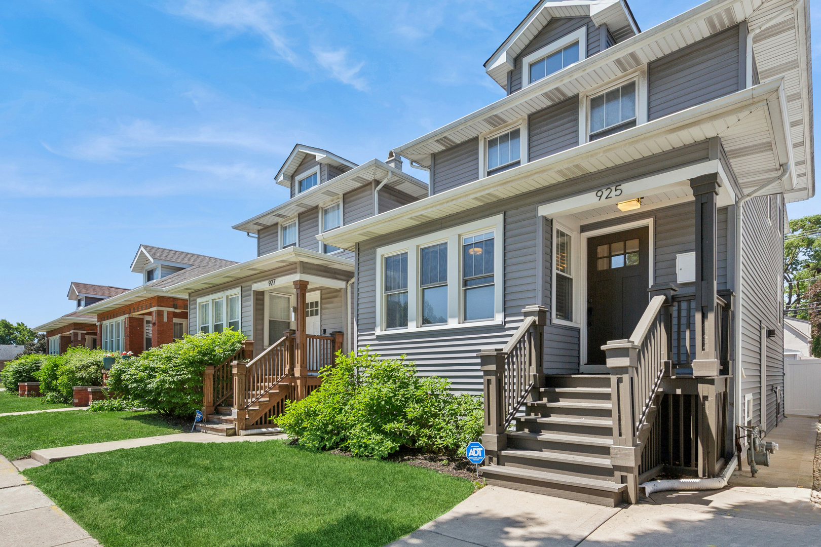 925 Harlem Avenue, Forest Park, IL