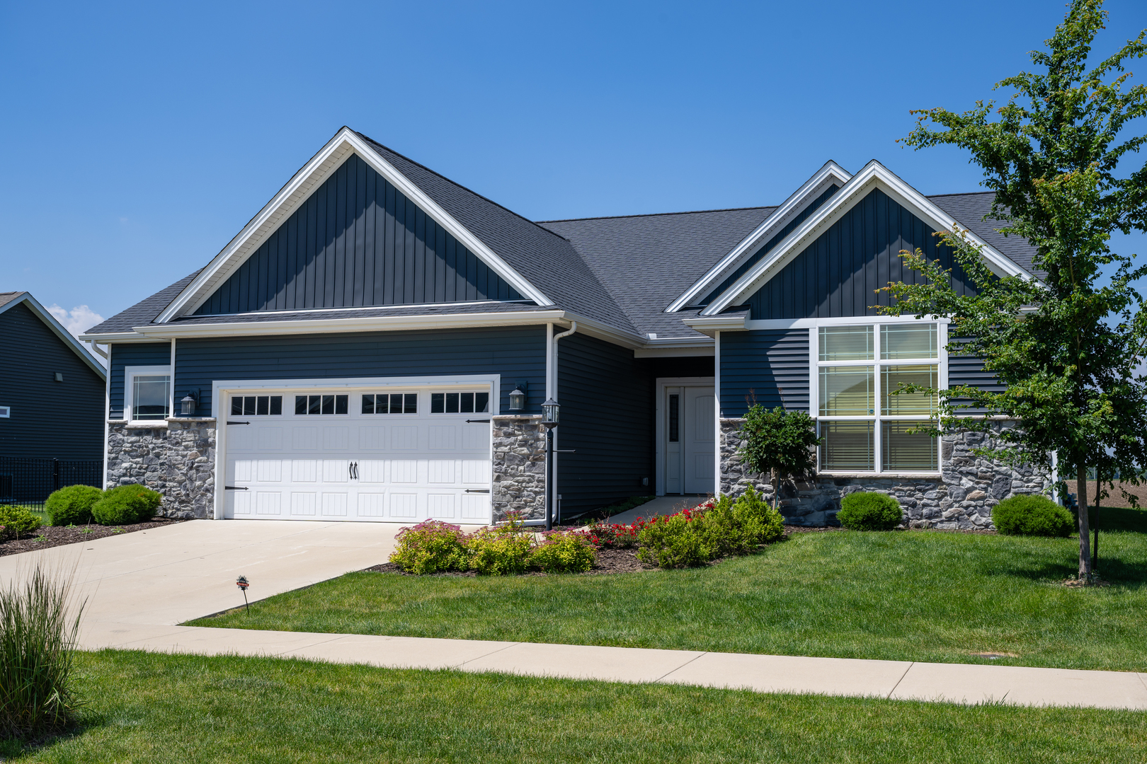 910 Declaration Drive, Savoy, IL