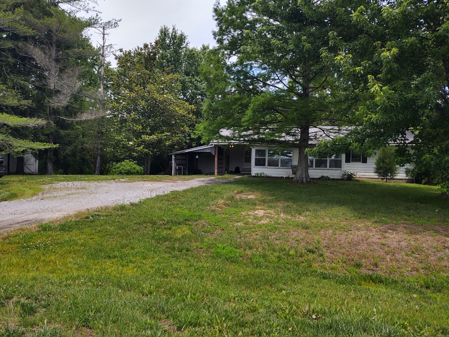 3895 State Route 147, Vienna, IL