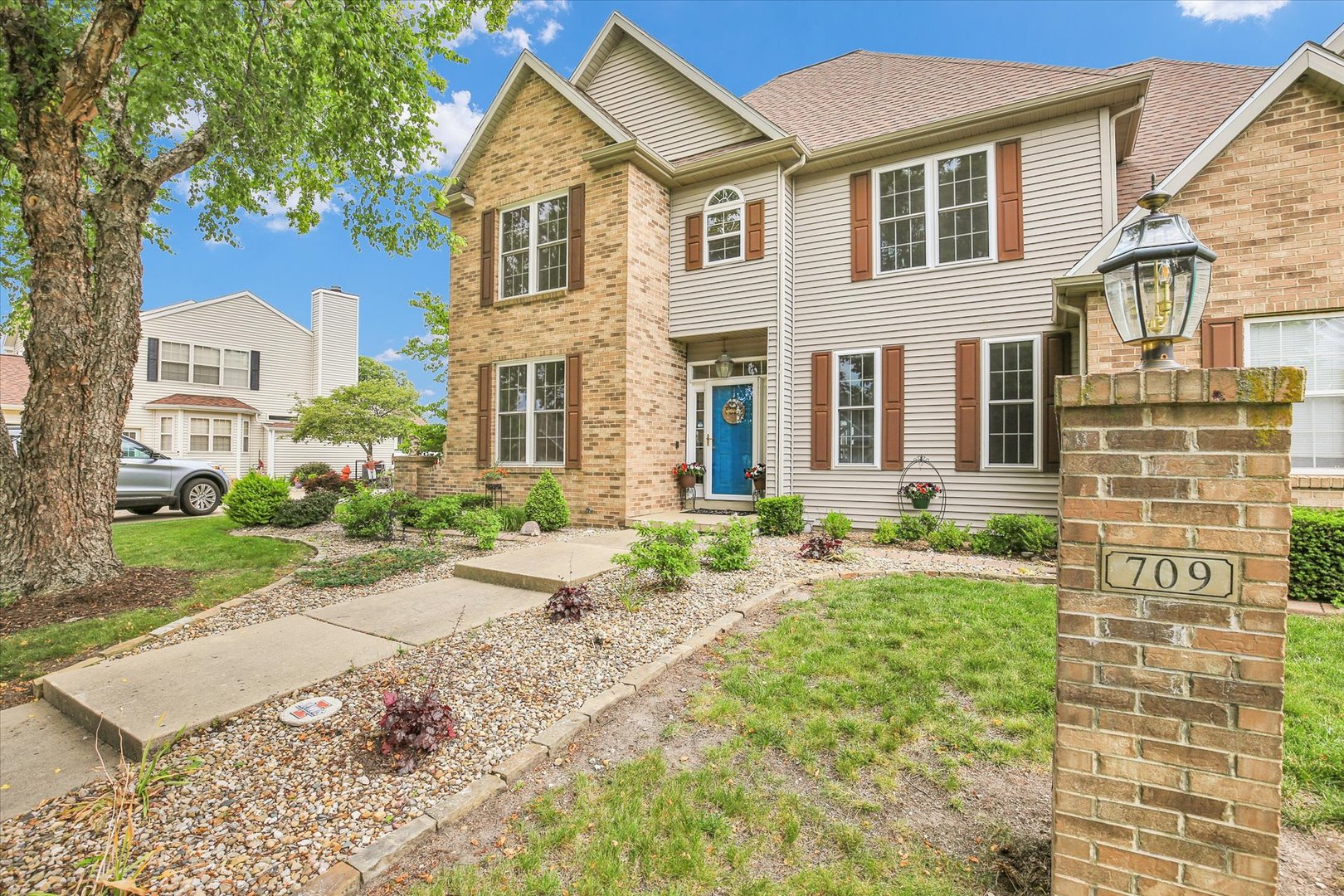 709 Lakeshore Drive, Tuscola, IL