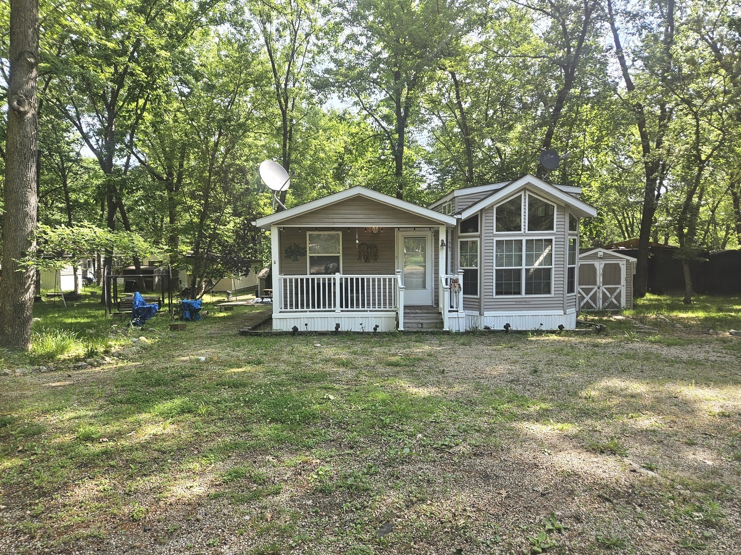 1/109 N Woodhaven Lakes, Sublette, IL