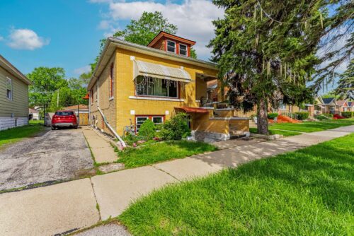 3928 Clinton Avenue, Stickney, IL