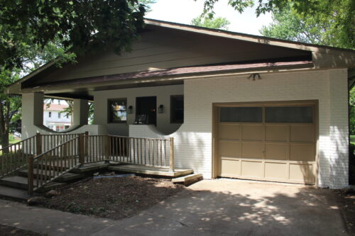 21 Ash Street, Weldon, IL