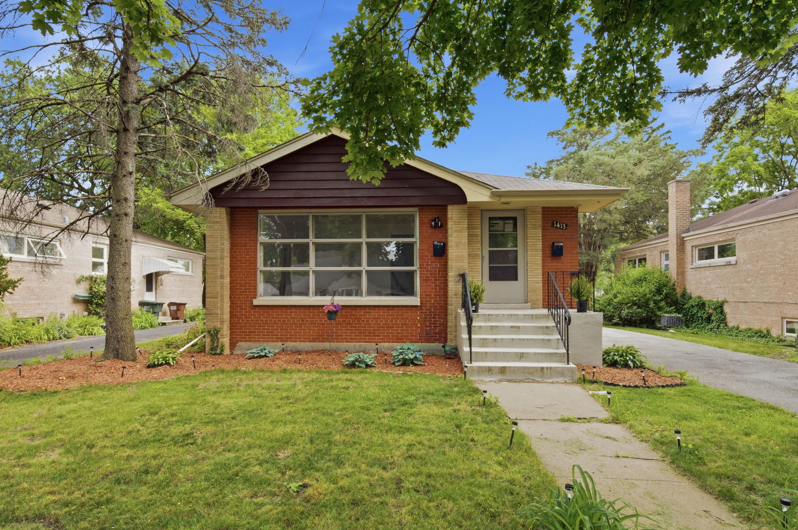 1413 Evergreen Road, Homewood, IL