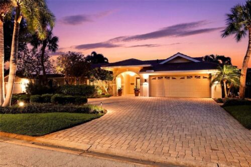 2080 Hawaii Avenue, St. Petersburg, FL