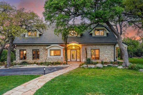 8004 Golden Oaks Lane, Austin, TX