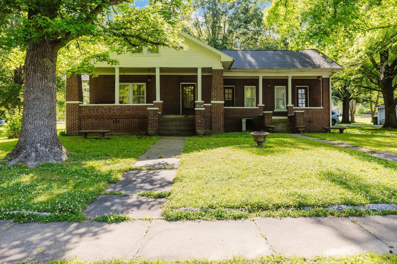 207 S Maple Street, Cambria, IL