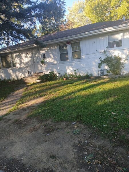 614 N County Street, Waukegan, IL