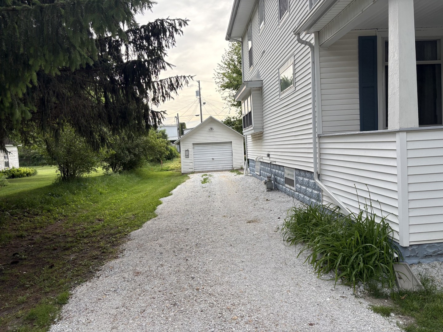 130 S 5’th Street Street, Sheldon, IL
