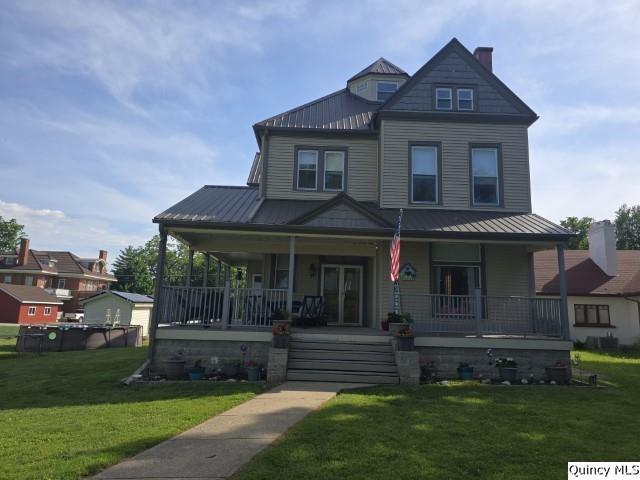 230 Ft. Edwards Drive, Warsaw, IL