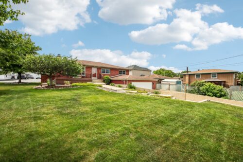 5135 155th Street, Oak Forest, IL