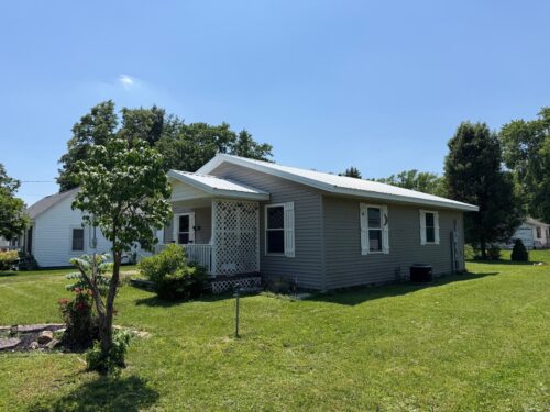 521 N McClellan Street, Sullivan, IL
