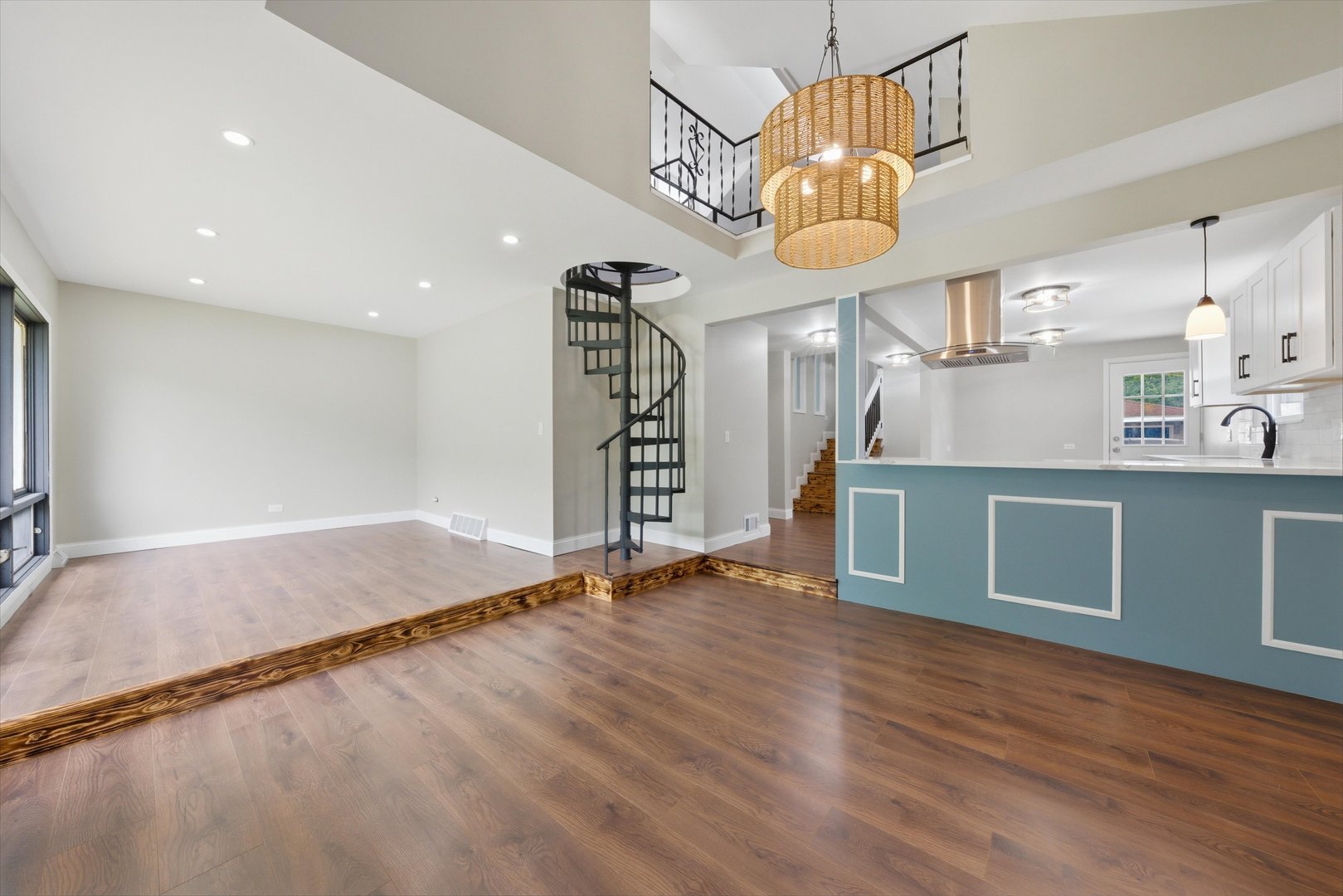 13409 S Komenski Avenue, Robbins, IL