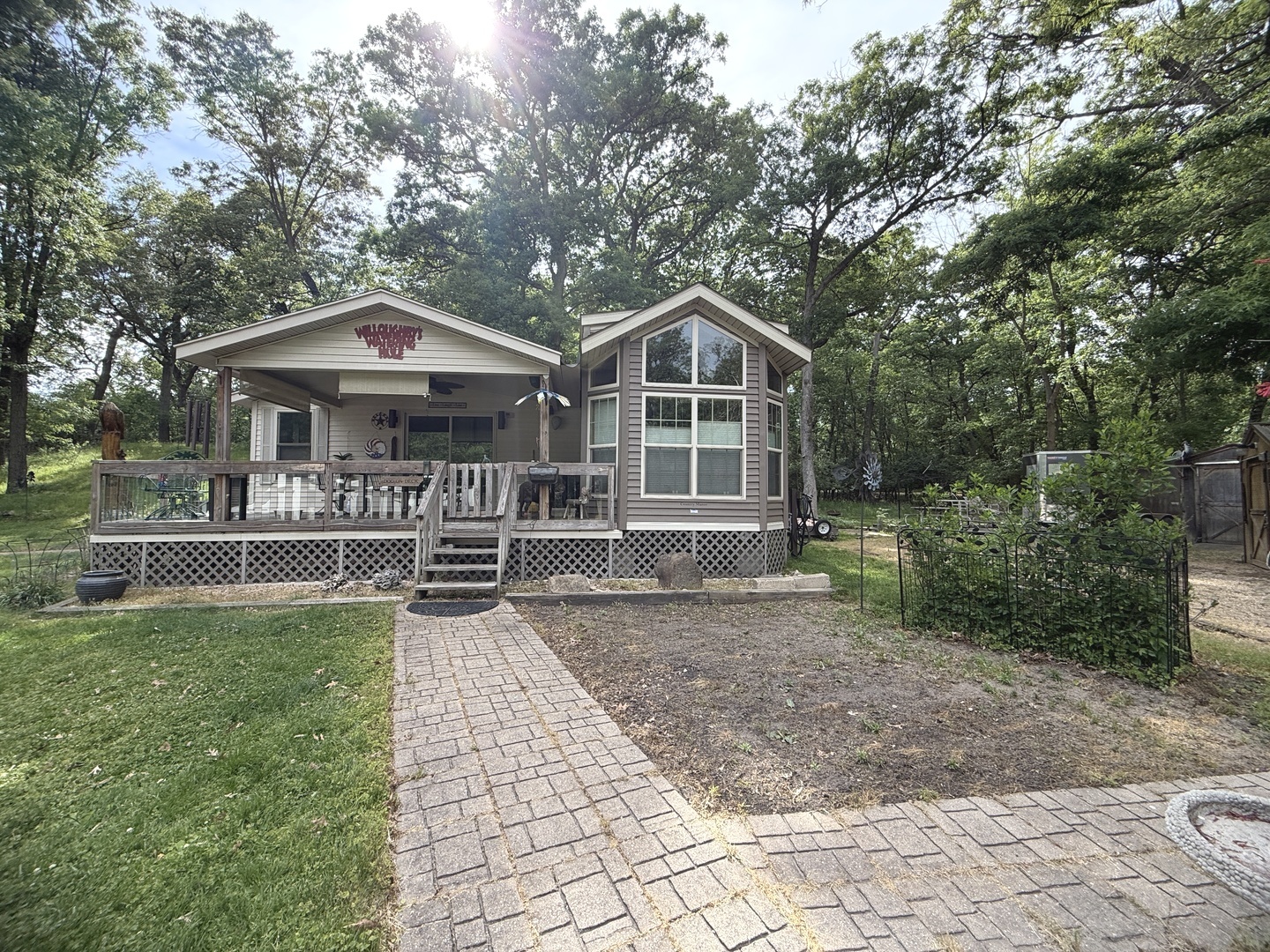 2-17/18/19 Woodhaven Lakes, Sublette, IL