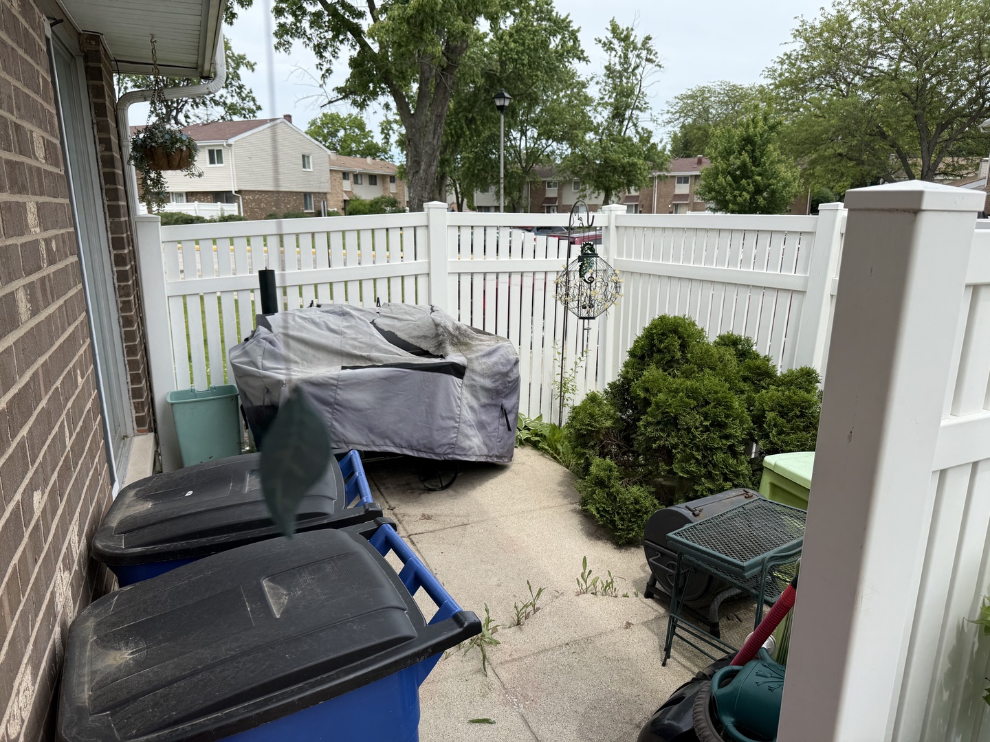 869 White Oak Lane, University Park, IL