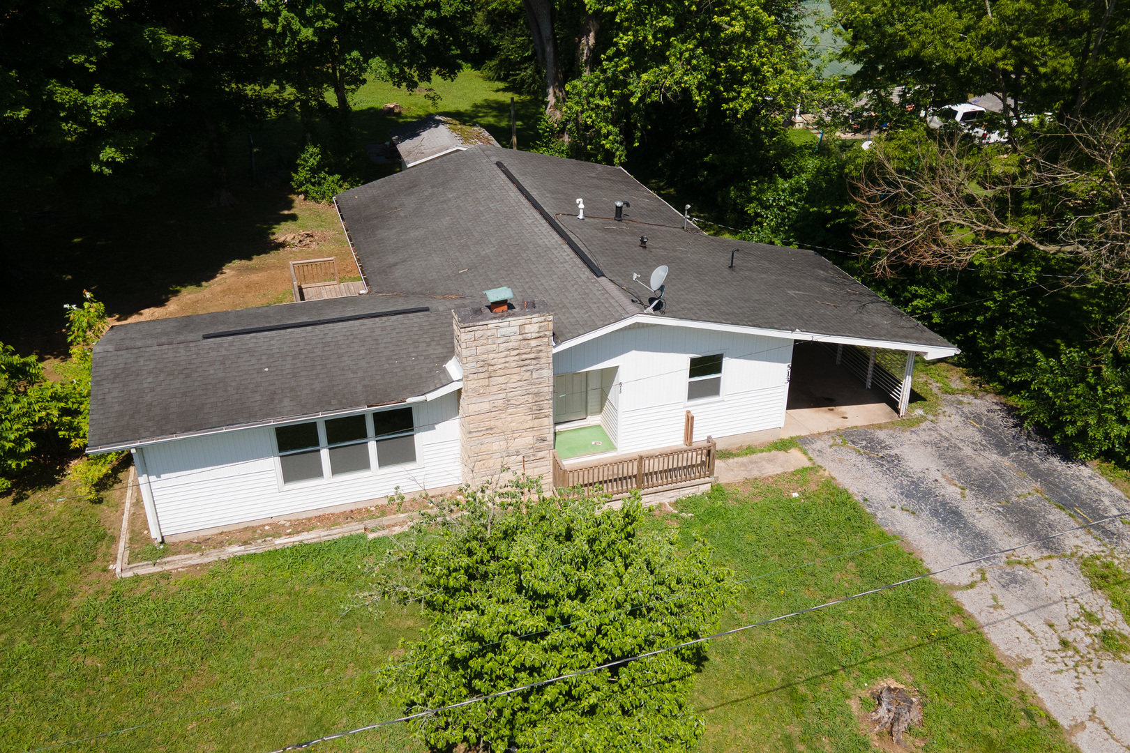513 N 5th Street, Vienna, IL