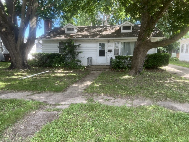 807 E Illinois Street, Freeport, IL