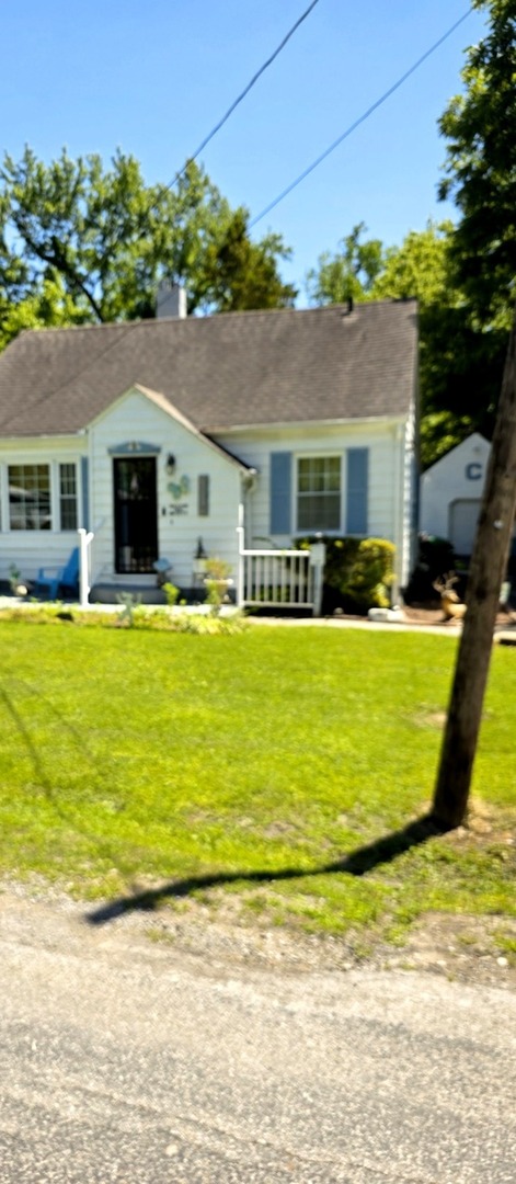 1716 W Monroe Street, Herrin, IL