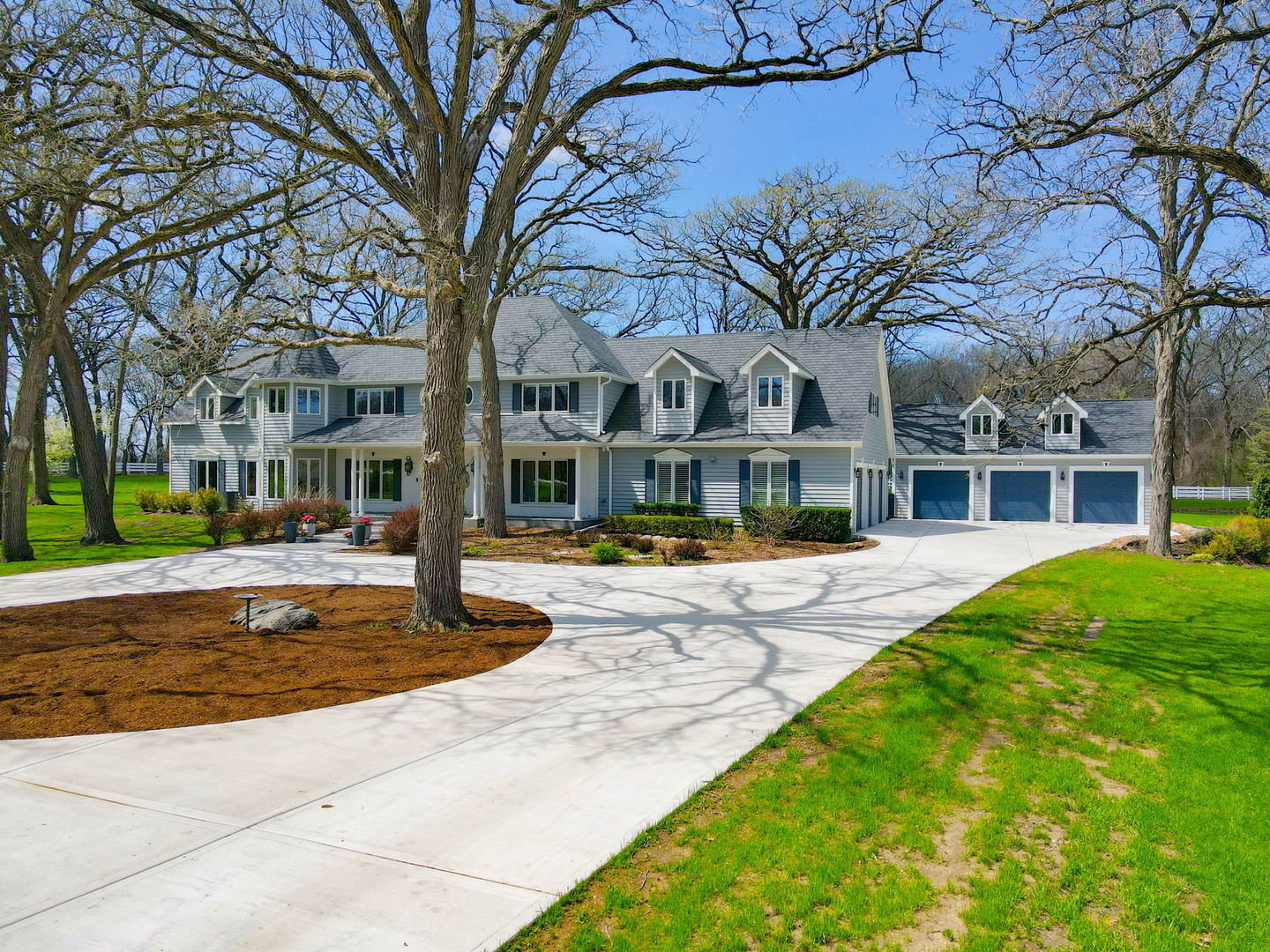 37132 N Black Velvet Lane, Wadsworth, IL