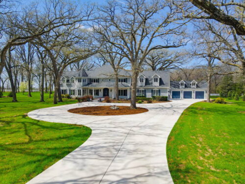 37132 N Black Velvet Lane, Wadsworth, IL
